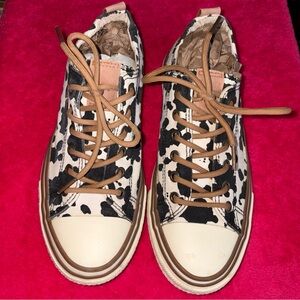 Very G Womens Black White Canvas Casual Lace Up Size 9.5 Sneakers